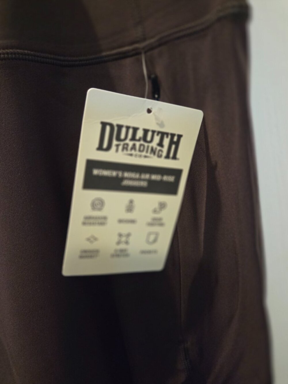 NWT Duluth Plus Size Bundle: Noga Air Joggers (XXL) & No-Yank Shelf Bra Tank 1X - Picture 5 of 14
